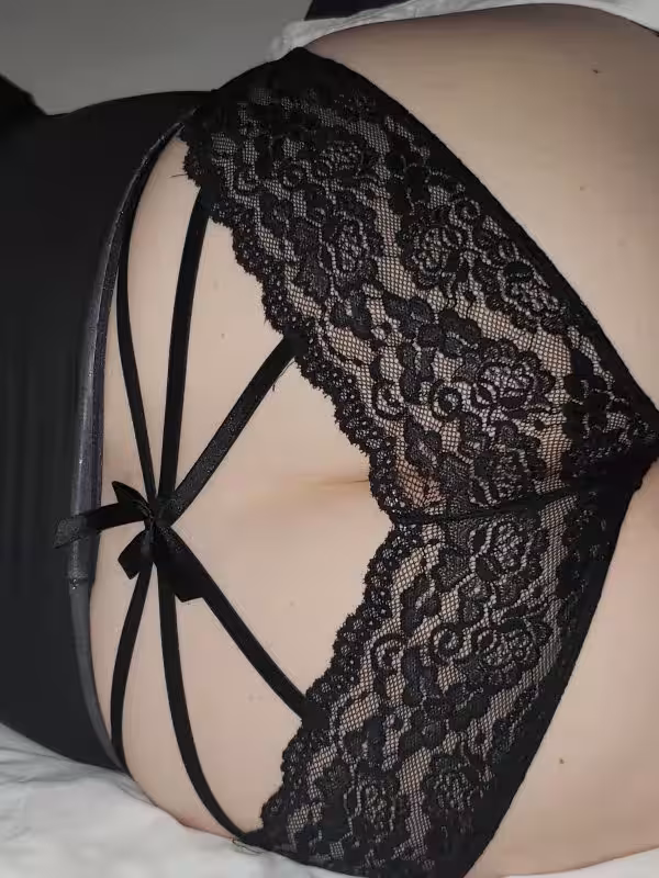 companion/Massage Kimber Lee / Claudia in Detroit, MI