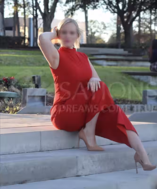 companion Lexie Layne in Houston, TX