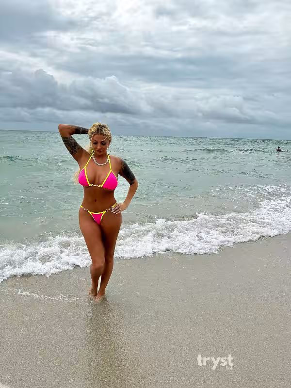 Escort Camilla Marie in Minneapolis, MN
