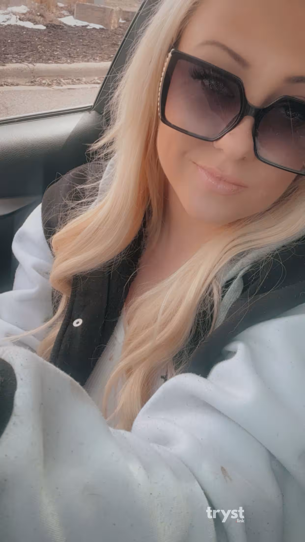 Escort Jenna Monroe / Leyna Lynn in Minneapolis, MN