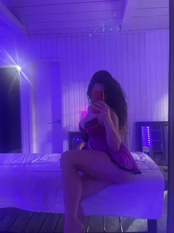 companion/Massage Viktoria in North Hollywood, CA