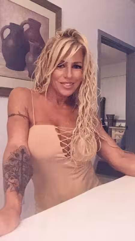 Escort/S&M Gina West in Phoenix, AZ