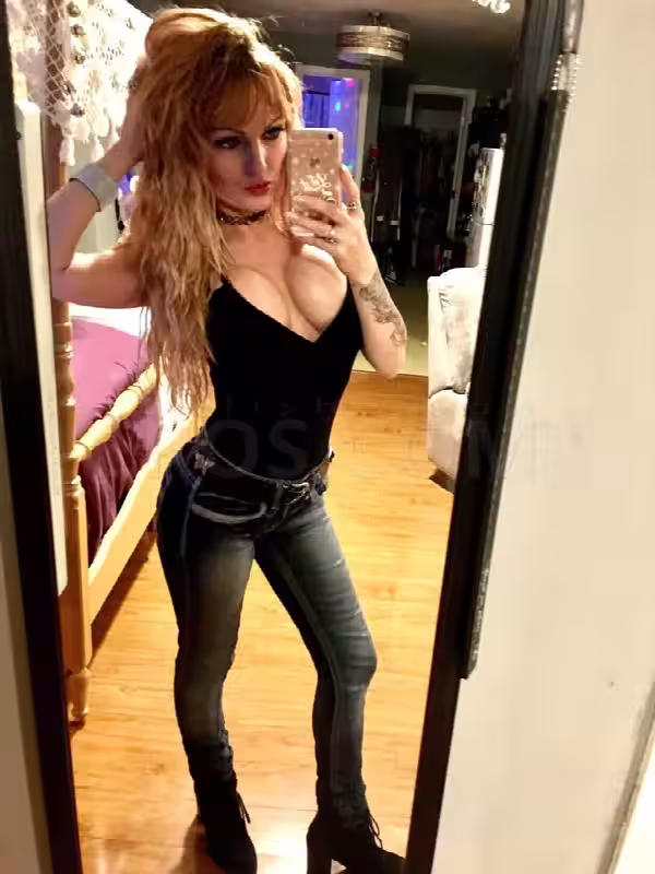 companion/Massage Cassie Cassablanca in Virginia Beach, VA