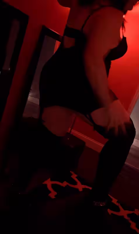 companion/Massage/S&M Bombshell Jessie in West Palm Beach, FL